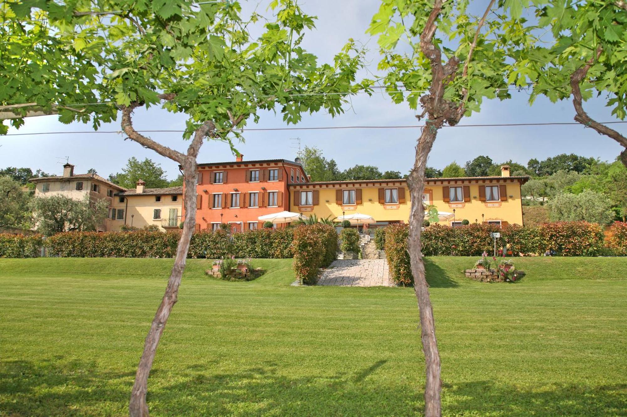 La Zerla Bed & Breakfast Bardolino Exterior photo