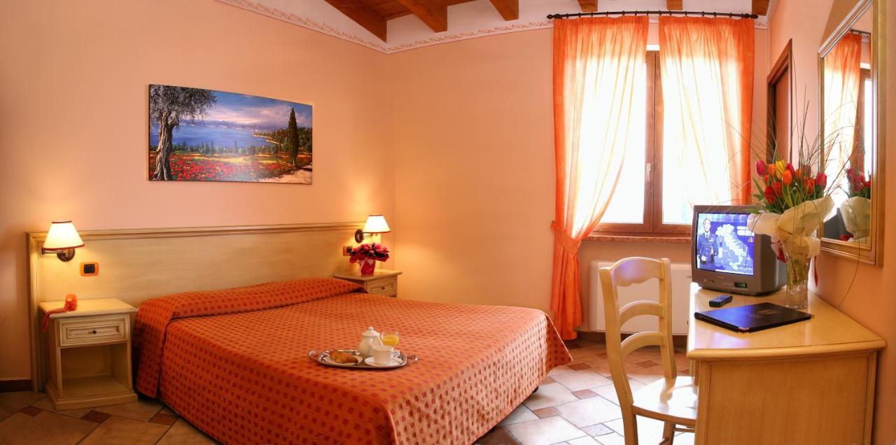 La Zerla Bed & Breakfast Bardolino Exterior photo